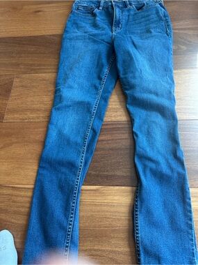 Calvin Klein Jeans High-Rise Skinny Jeans - Medium Wash - Size 6
